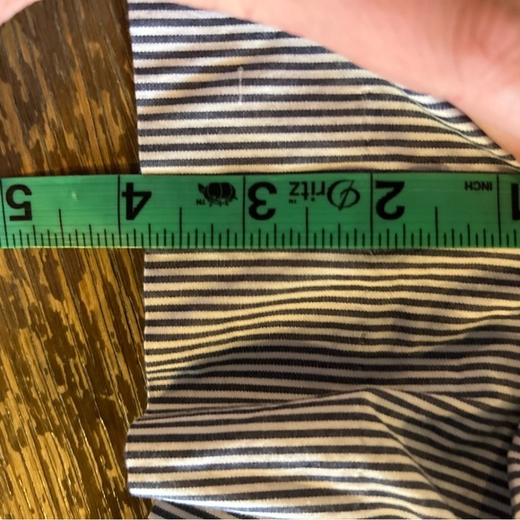 J. Crew cotton pinstripe tie front shorts size 10 Classic preppy summer academia - Picture 7 of 7